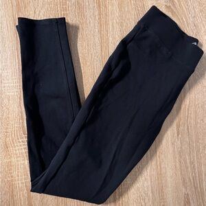 St. John's Bay Black Skinny Leggings